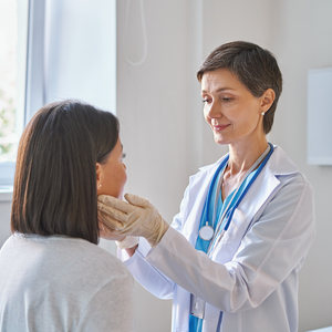 When+to+see+a+thyroid+nodule+specialist